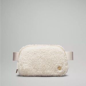 Everywhere Beltbag 1L fleece